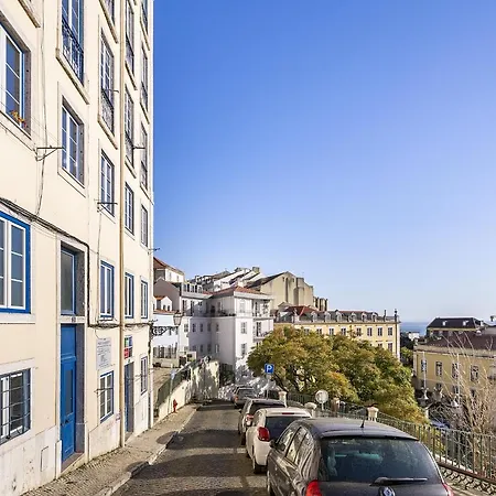 Whome Downtown Modern Masterpiece W/ River Views Apartment